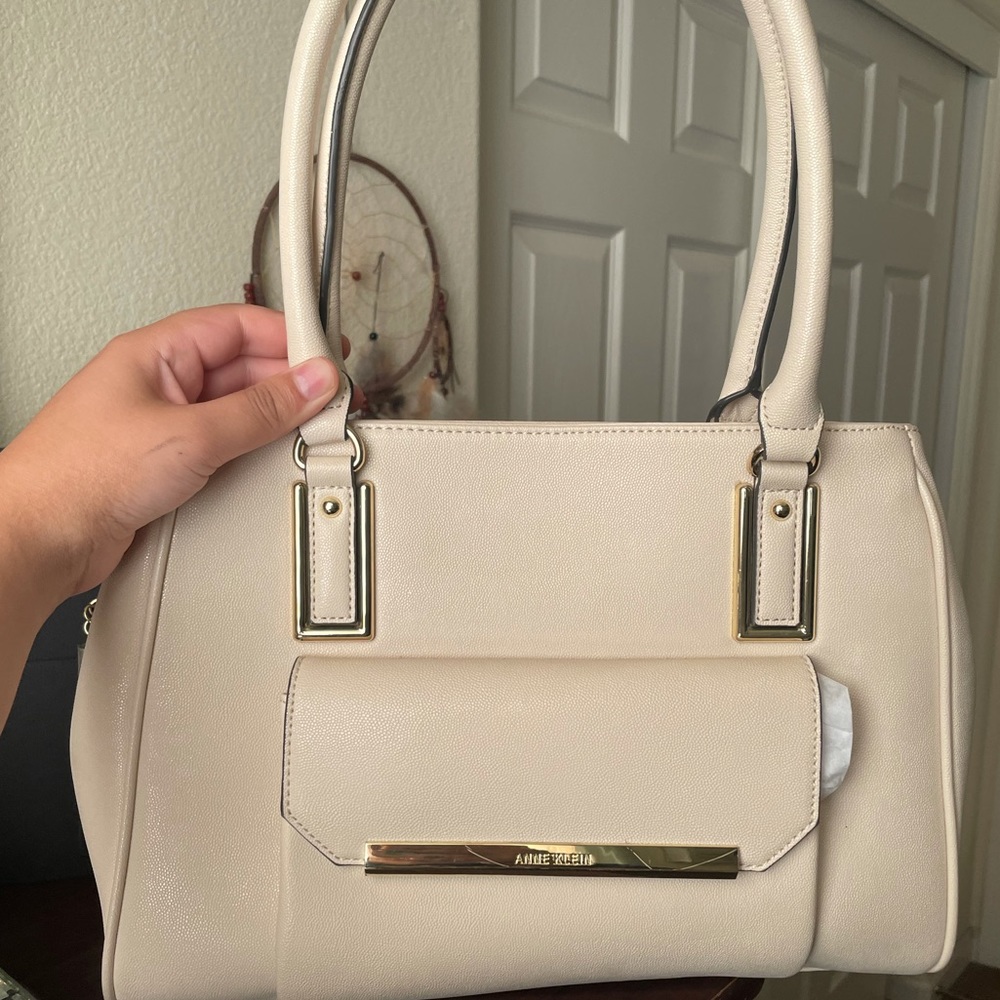 purse anne klein nice white biege purse 👜